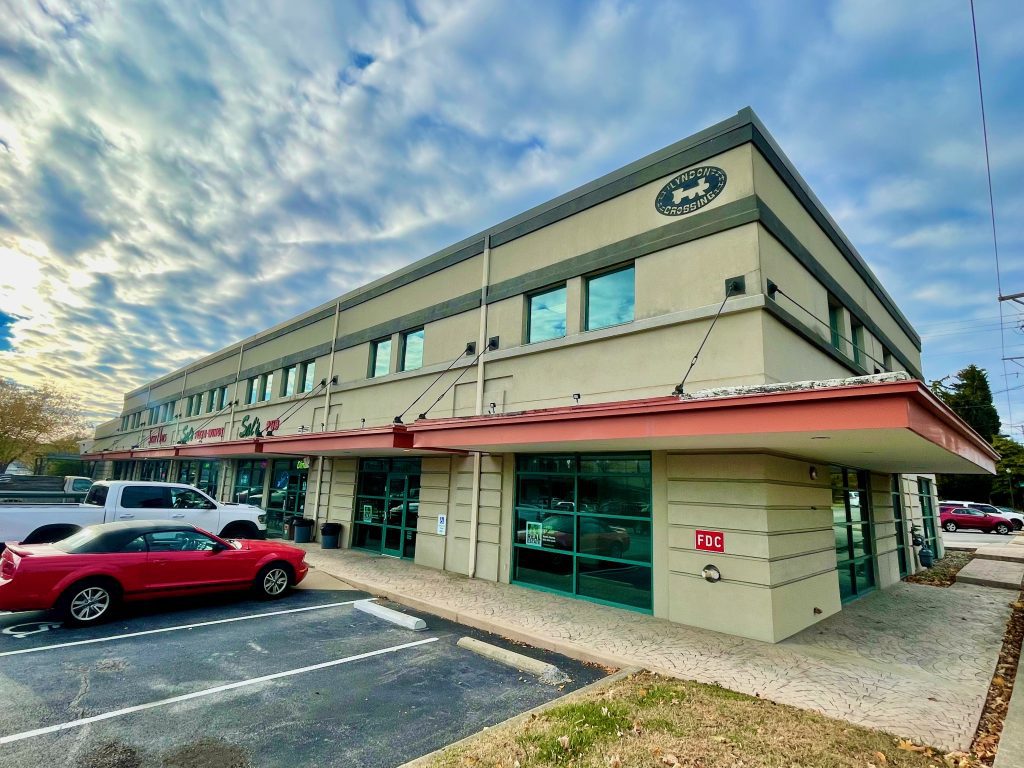 Lyndon - Sals Building 2